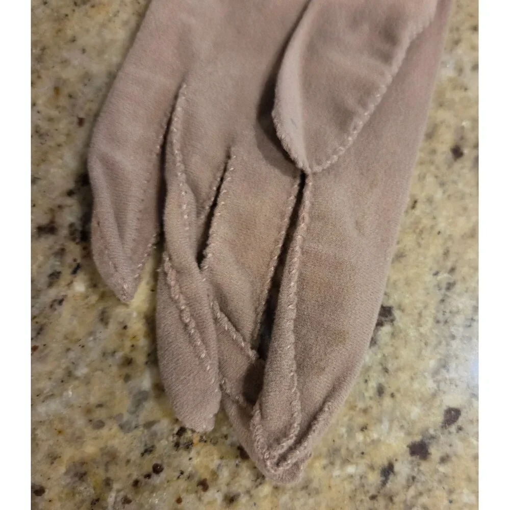 Vintage Womens Size M 7 Tan Fleece Formal 17